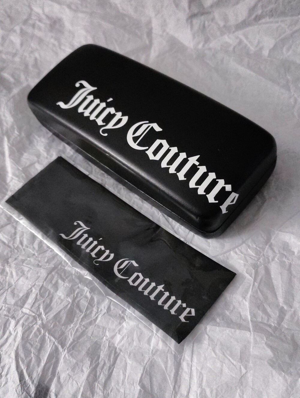 Juicy Couture Glasses Case & Cloth